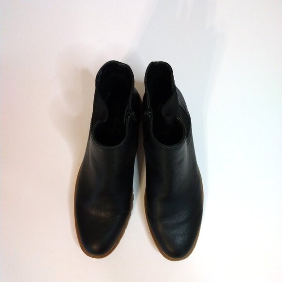 Wonderly Hannah Black Faux Leather Side Zip Ankle Boots Size 8 - Picture 4 of 7